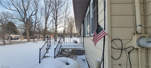 9976 Shepard Road, Macedonia, OH 44056