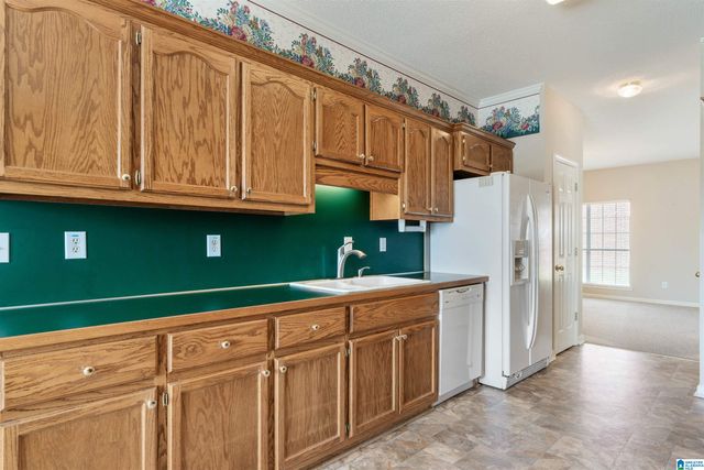 5450 J R DRIVE, Birmingham, AL 35235