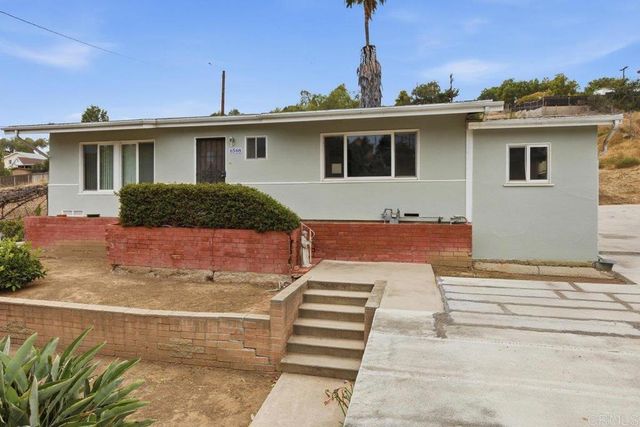 6568 Radio Drive, San Diego, CA 92114