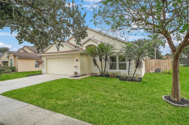 1212 LAKE SHORE RANCH DRIVE, Seffner, FL 33584