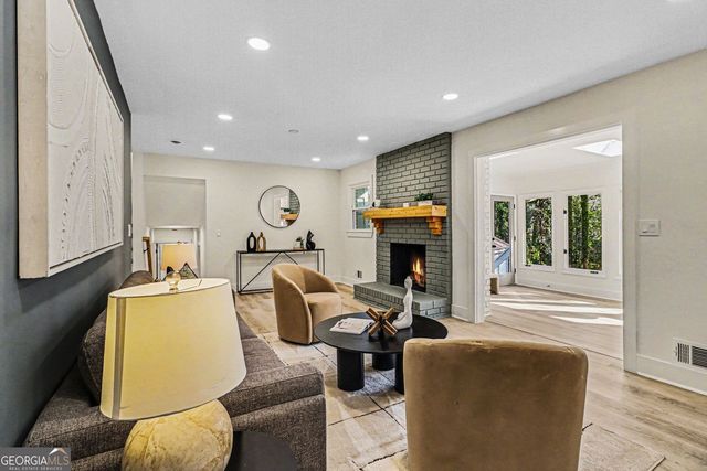 2870 Briarglen Drive, Atlanta, GA 30340