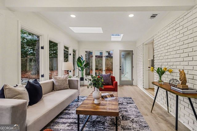 2870 Briarglen Drive, Atlanta, GA 30340