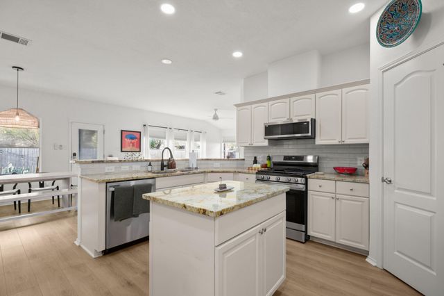 4523 Ramies RUN, Austin, TX 78749