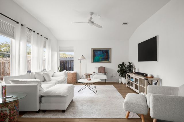 4523 Ramies RUN, Austin, TX 78749