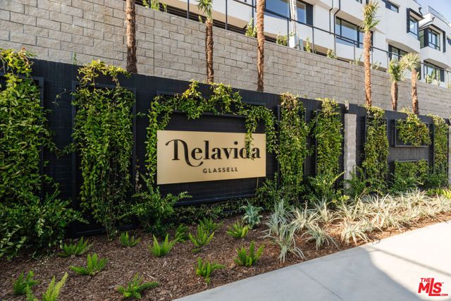 3860 N Riley Lane, Los Angeles, CA 90065