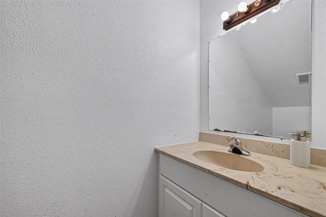 15507 Aldine Westfield Road, Houston, TX 77032