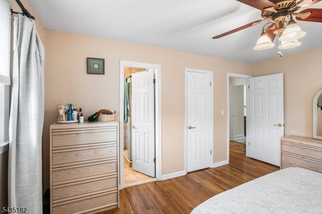 2 Ellam Dr, Randolph Twp., NJ 07869