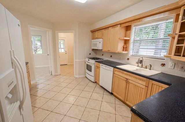 25602 Oakhurst Drive, Spring, TX 77386