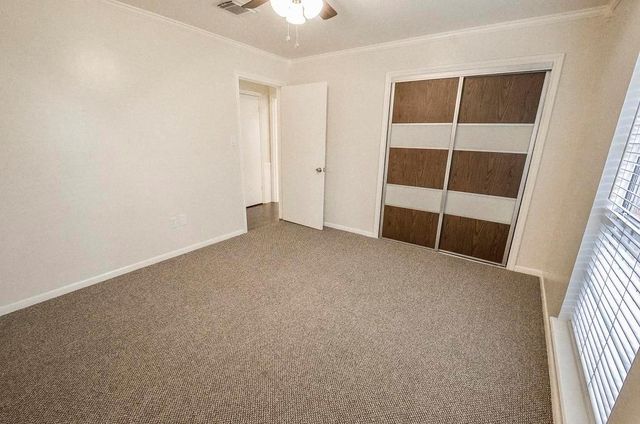 25602 Oakhurst Drive, Spring, TX 77386