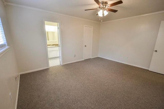 25602 Oakhurst Drive, Spring, TX 77386