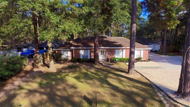 25602 Oakhurst Drive, Spring, TX 77386