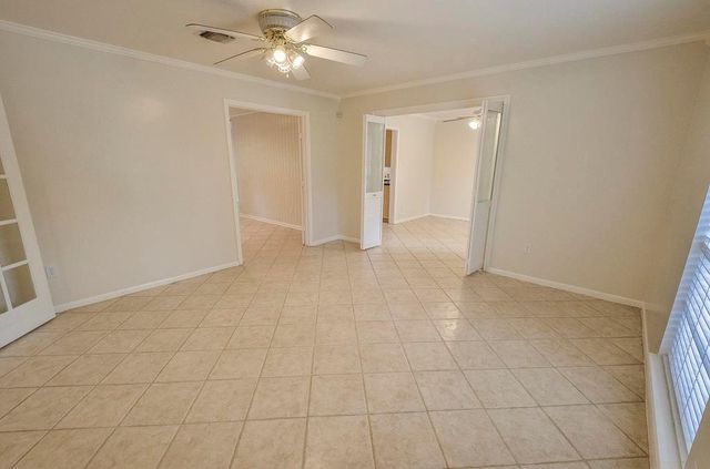 25602 Oakhurst Drive, Spring, TX 77386