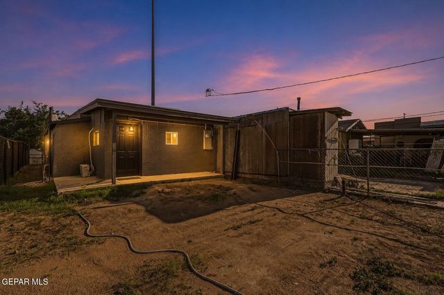 3821 FINDLEY Avenue, El Paso, TX 79905
