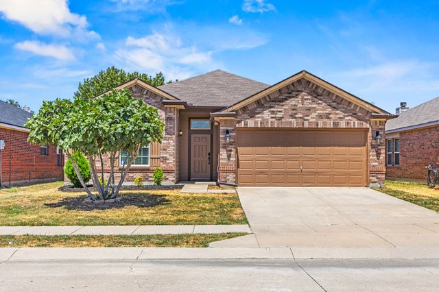 8921 Whirlwind Trail, Aubrey, TX 76227