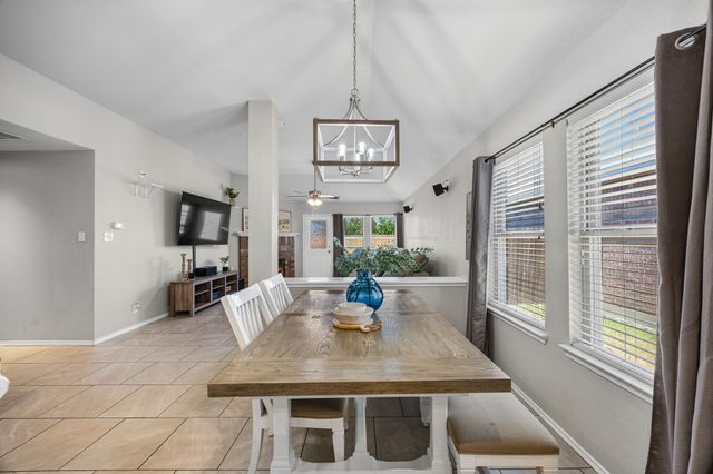8921 Whirlwind Trail, Aubrey, TX 76227