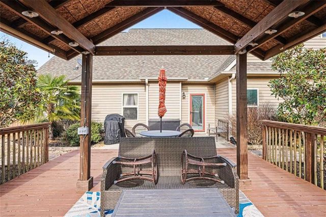 817 Smallwood Trace, Hampton, GA 30228