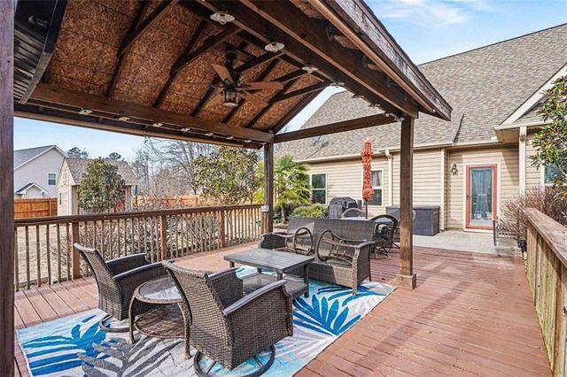 817 Smallwood Trace, Hampton, GA 30228