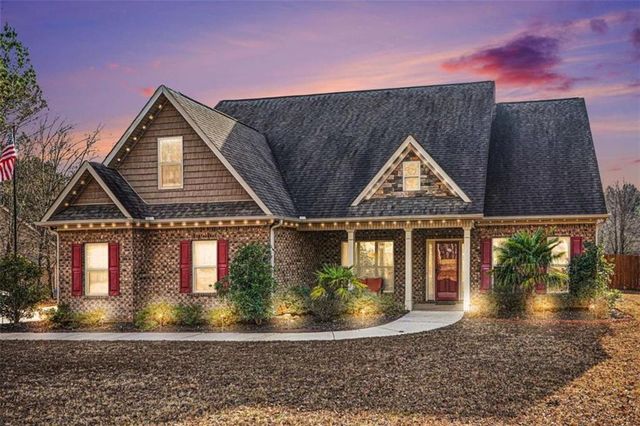 817 Smallwood Trace, Hampton, GA 30228