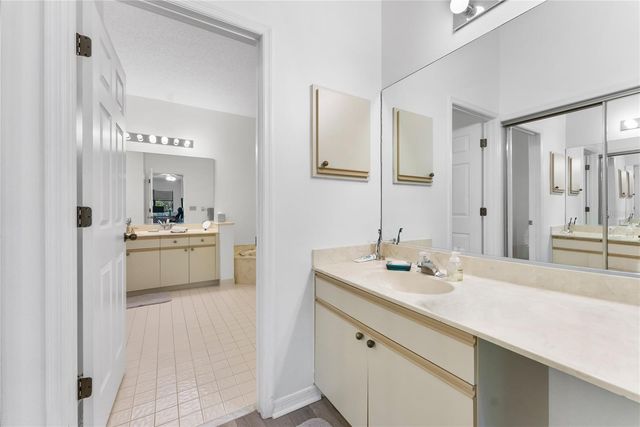 1714 STARLING DRIVE 201, Sarasota, FL 34231