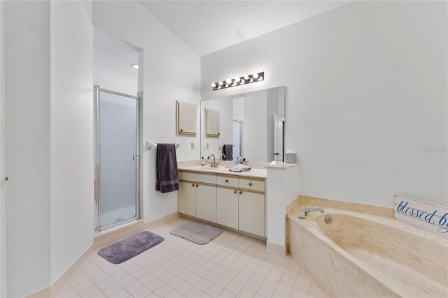 1714 STARLING DRIVE 201, Sarasota, FL 34231