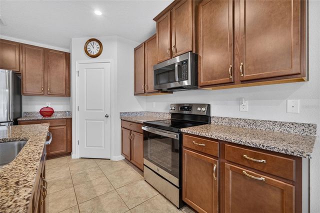 341 WINTER BLISS LANE, Mount Dora, FL 32757