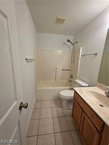 1014 NW 31st PL, Cape Coral, FL 33993