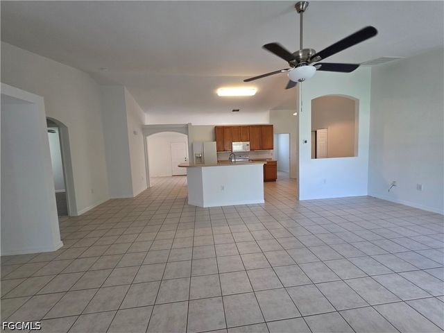 1014 NW 31st PL, Cape Coral, FL 33993