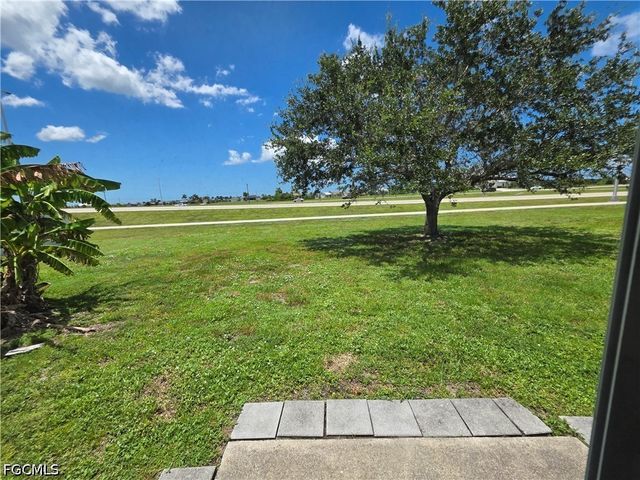 1014 NW 31st PL, Cape Coral, FL 33993