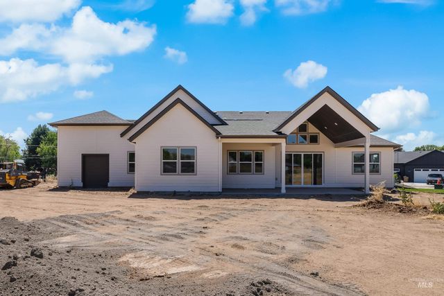 27387 Iron Horse Dr, Caldwell, ID 83607