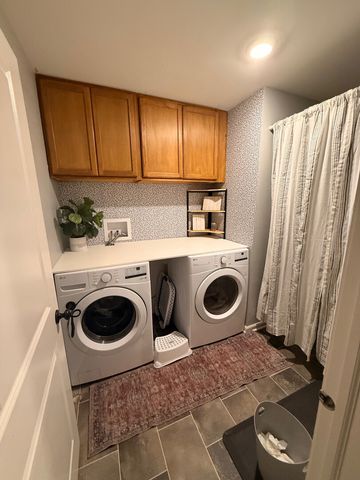 1208 Legacy Pointe Boulevard, Joliet, IL 60431