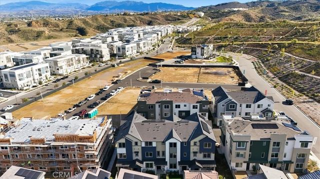 27323 Seven Oaks Lane, Valencia, CA 91381