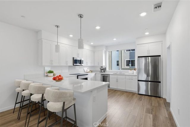 27323 Seven Oaks Lane, Valencia, CA 91381