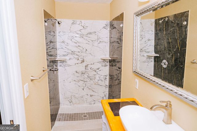 3017 Albany Avenue, Waycross, GA 31503