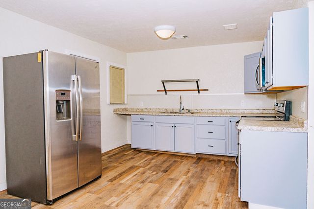 3017 Albany Avenue, Waycross, GA 31503