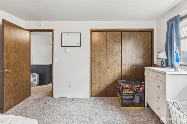 360 24th Avenue, Longview, WA 98632