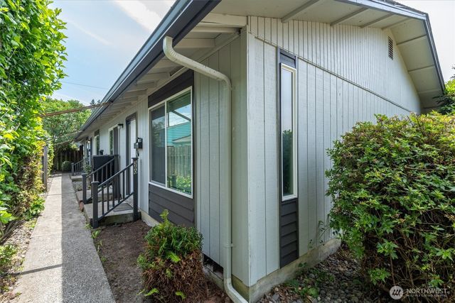 360 24th Avenue, Longview, WA 98632