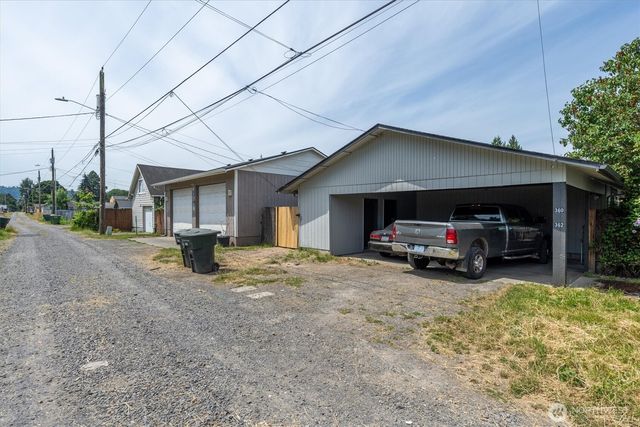 360 24th Avenue, Longview, WA 98632