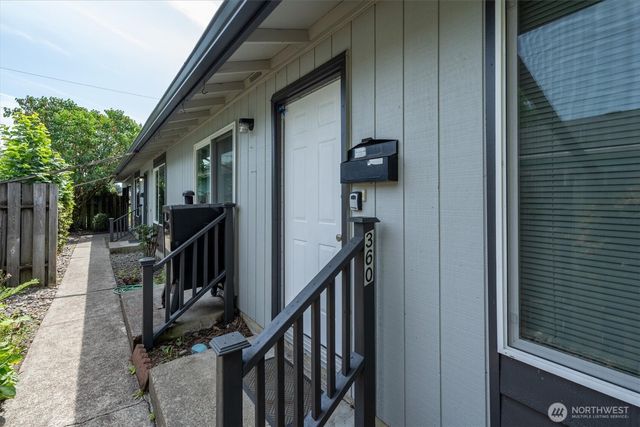 360 24th Avenue, Longview, WA 98632