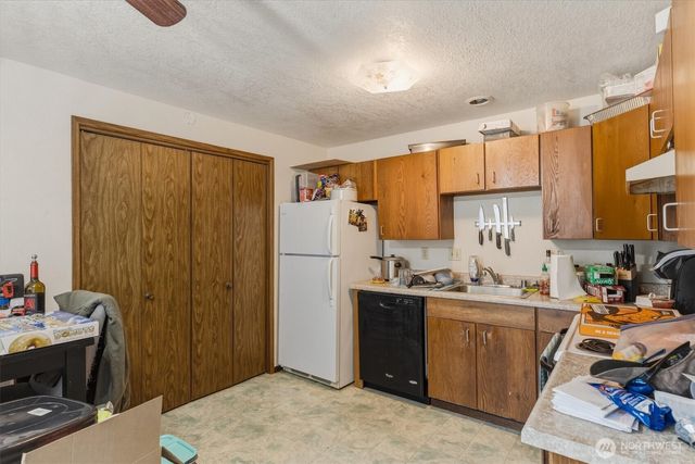 360 24th Avenue, Longview, WA 98632