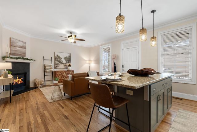 4 Asbury Avenue, Greenville, SC 29601