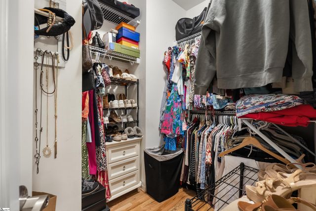 4 Asbury Avenue, Greenville, SC 29601