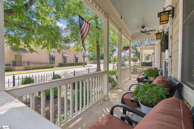 4 Asbury Avenue, Greenville, SC 29601