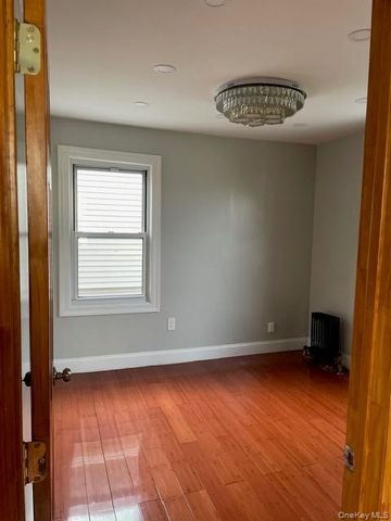 1620 Radcliff Avenue, Bronx, NY 10462