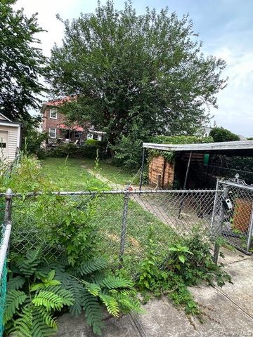 1620 Radcliff Avenue, Bronx, NY 10462