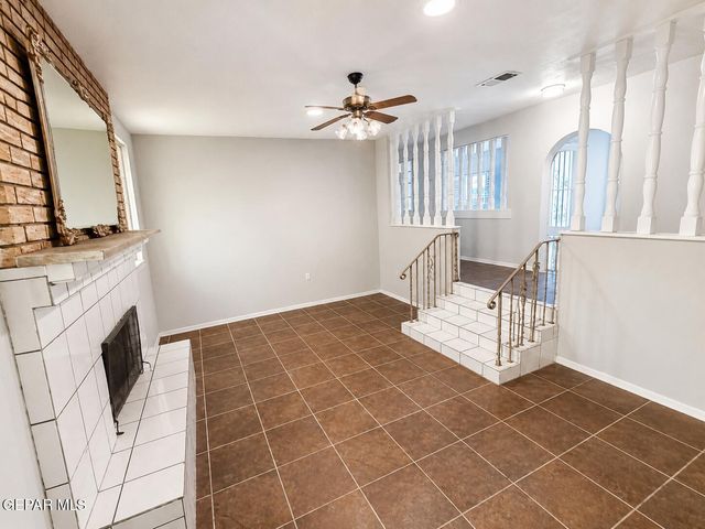305 MCCUNE Road, El Paso, TX 79915