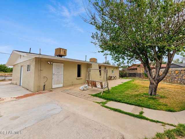 305 MCCUNE Road, El Paso, TX 79915