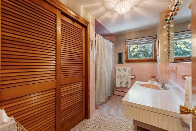 9 Randolph Rd, Stoneham, MA 02180