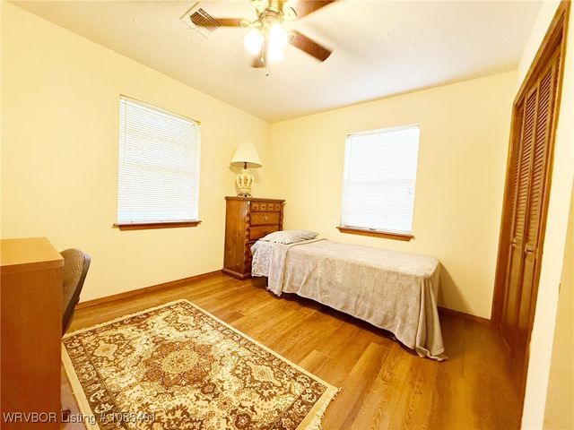 306 E Harriet Place, Sallisaw, OK 74955