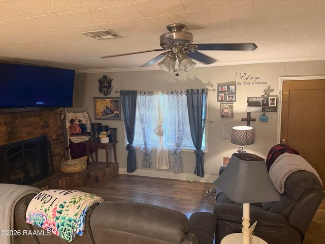 200 Thayer Avenue, Eunice, LA 70535