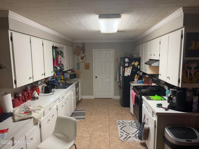 200 Thayer Avenue, Eunice, LA 70535